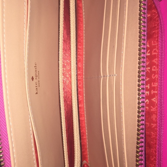 Kate Spade Wristlet Wellesley the perfect Hot Pink - Picture 7 of 7